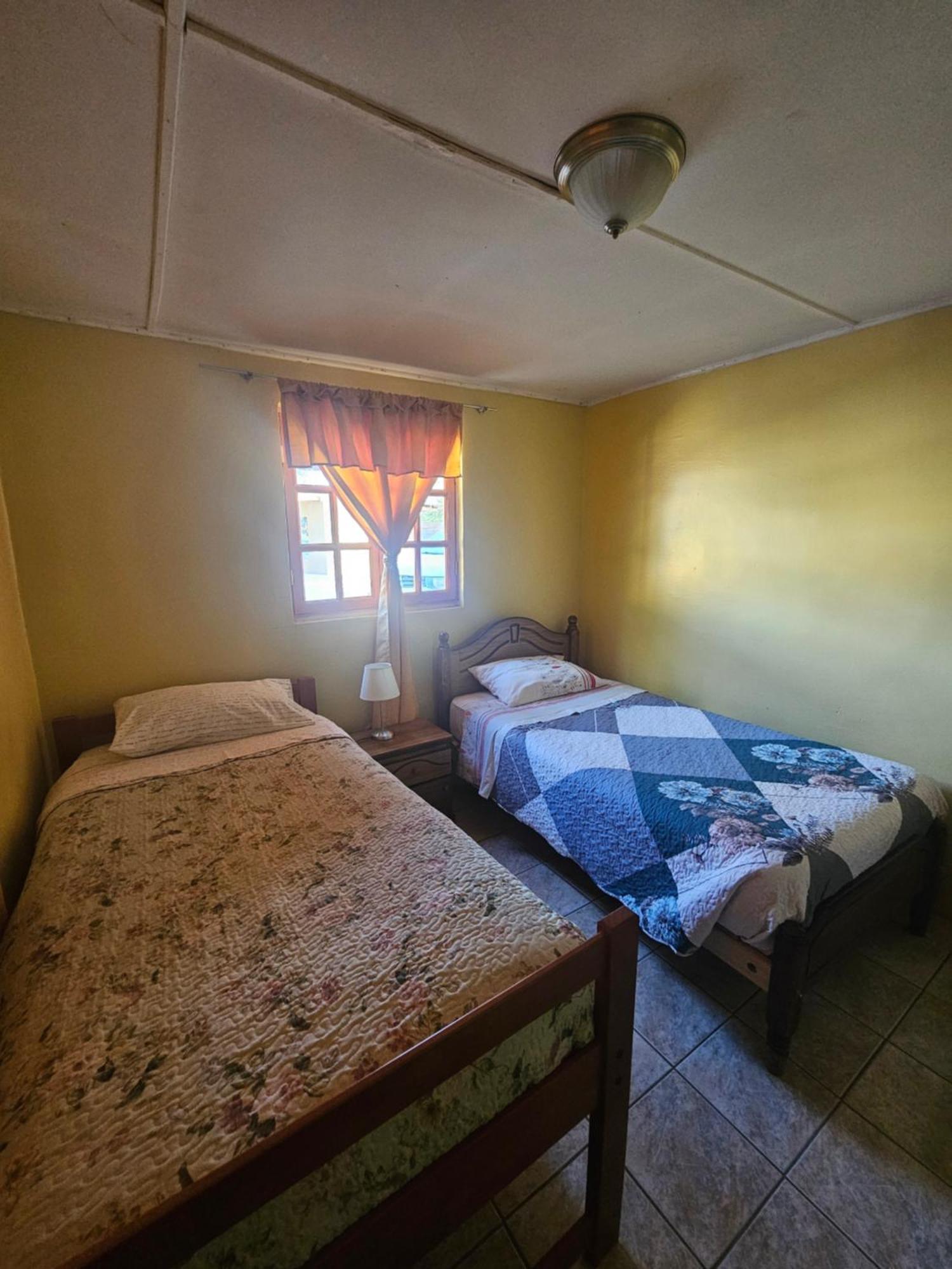 Casa Duendes Pensión *